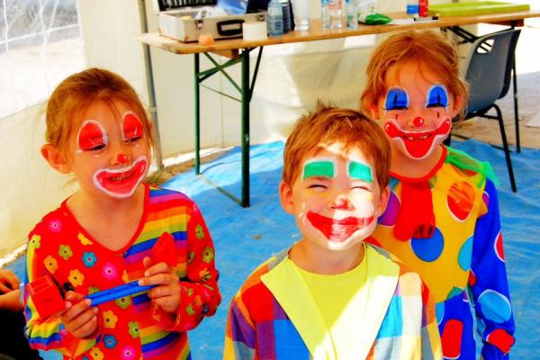 Les petits clowns